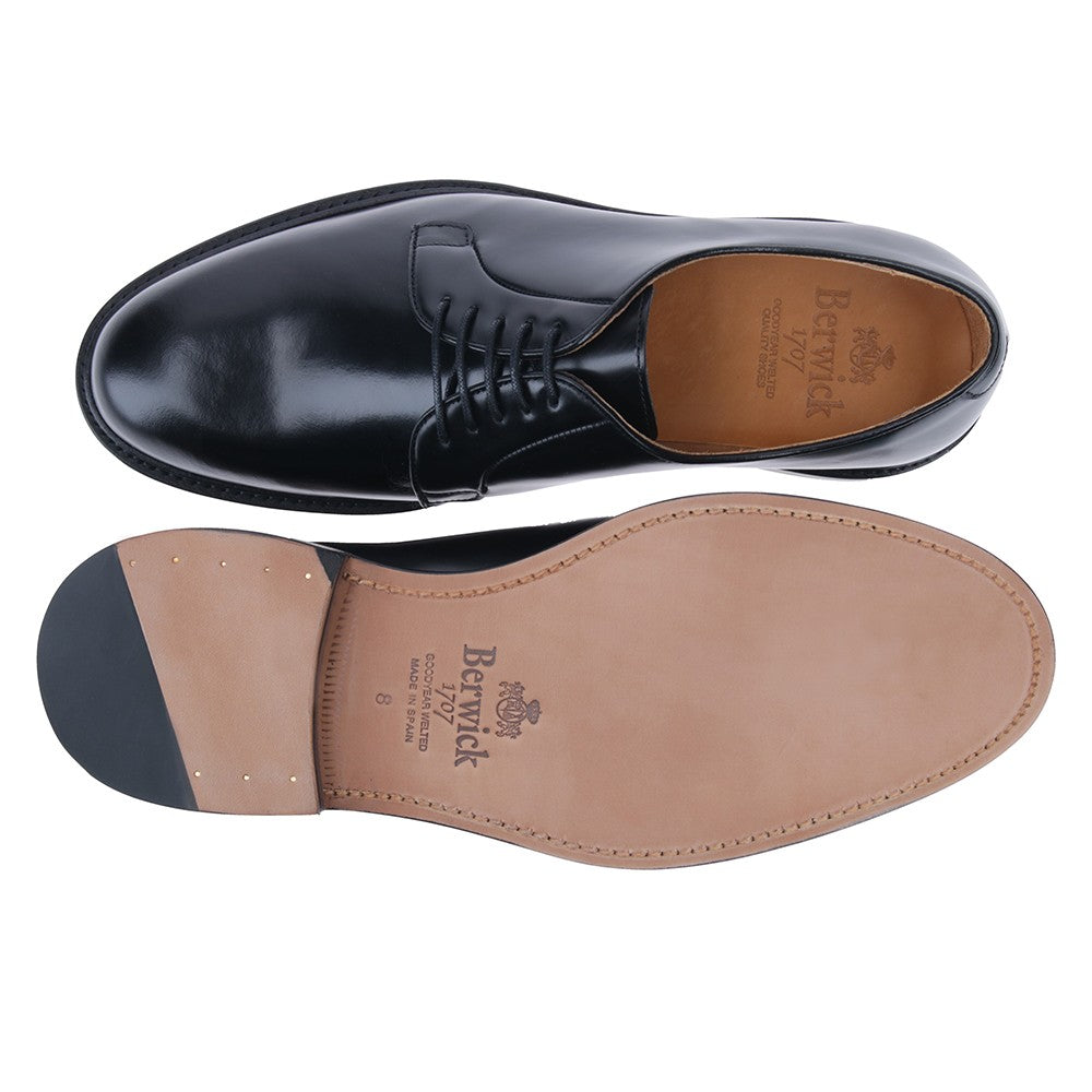 Berwick 4406 Black – Discount Shoe Sales Limited