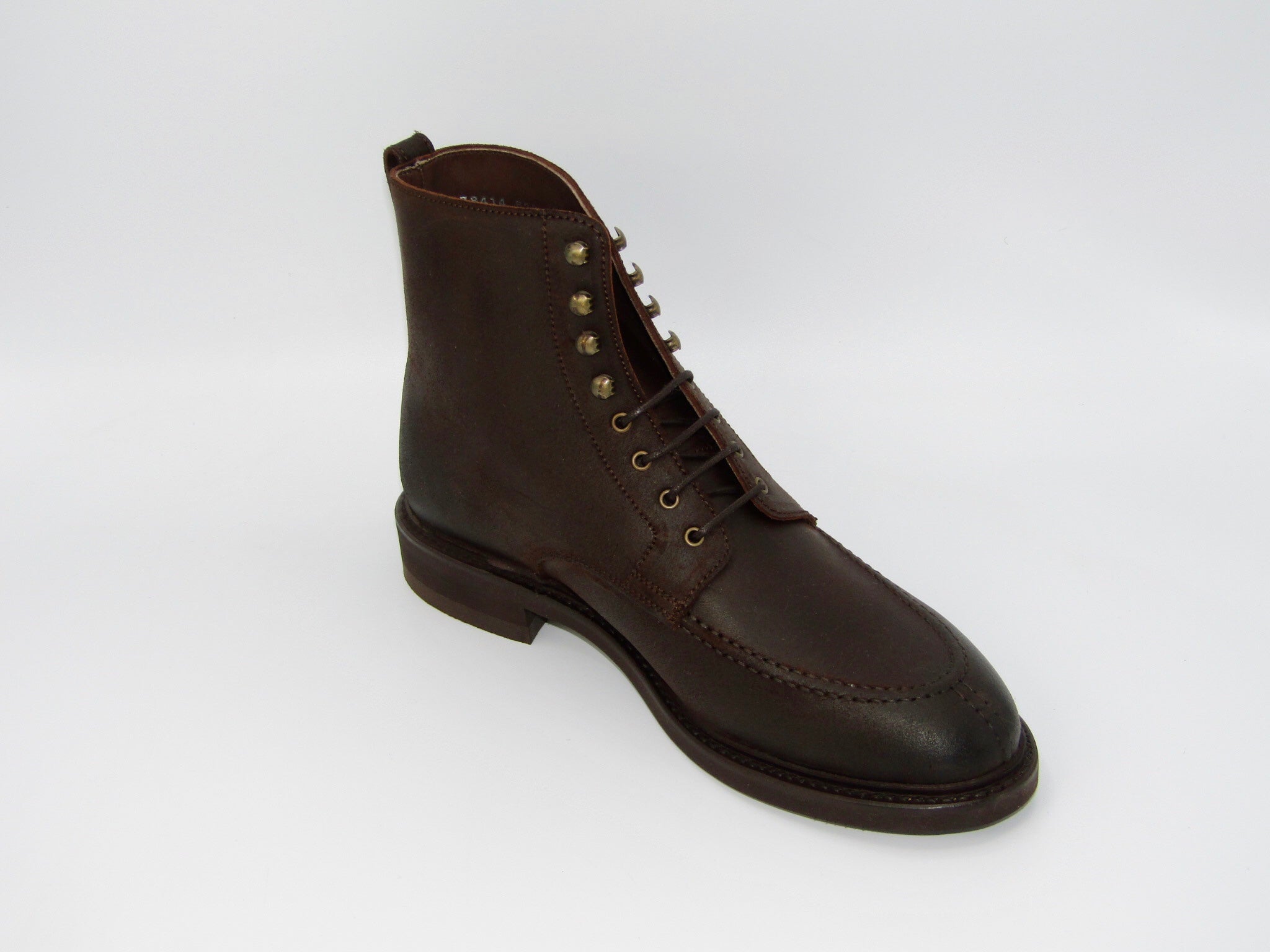 Berwick 623 Waxy Brown