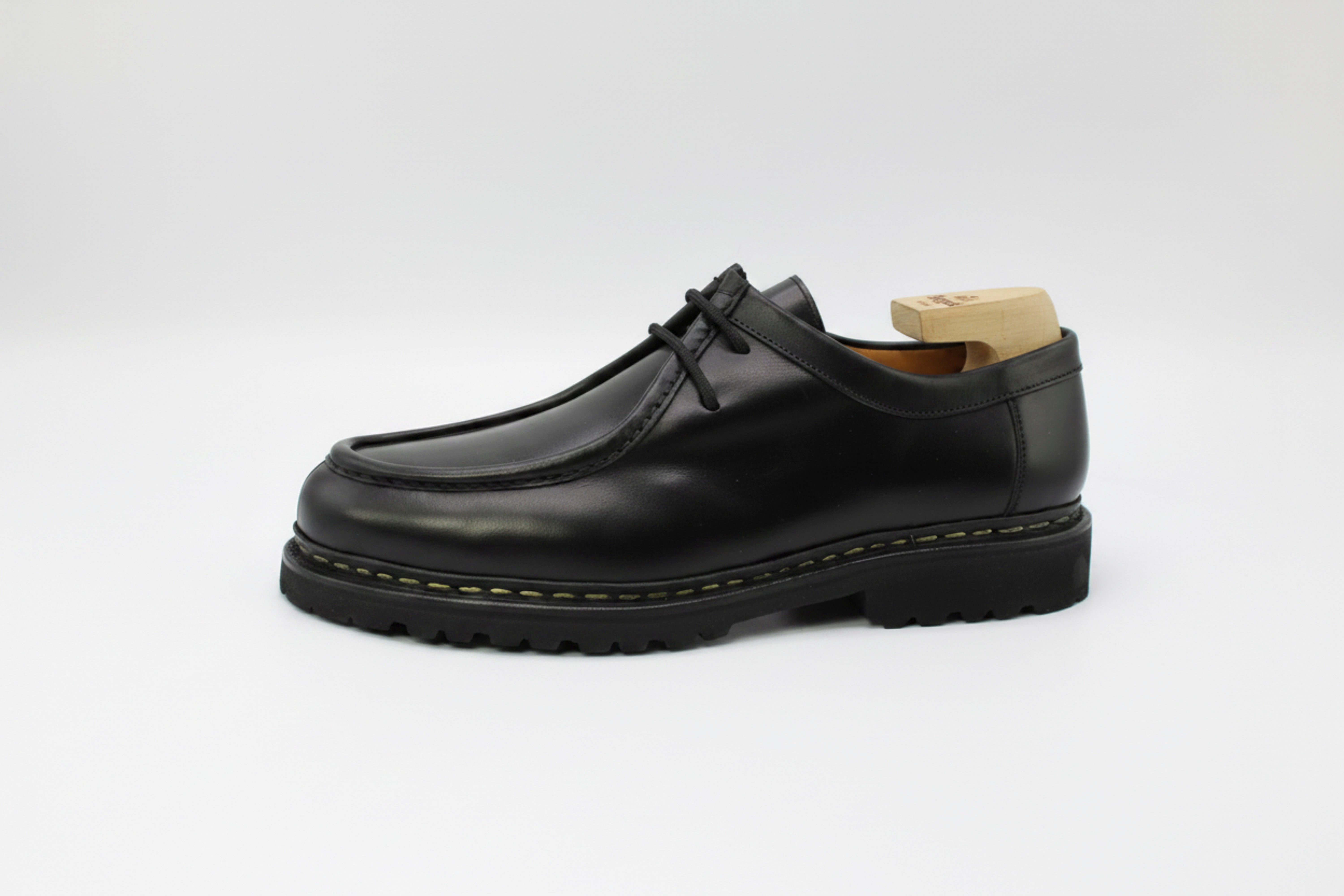 Berwick 5337 Apron Derby Black – Discount Shoe Sales Limited