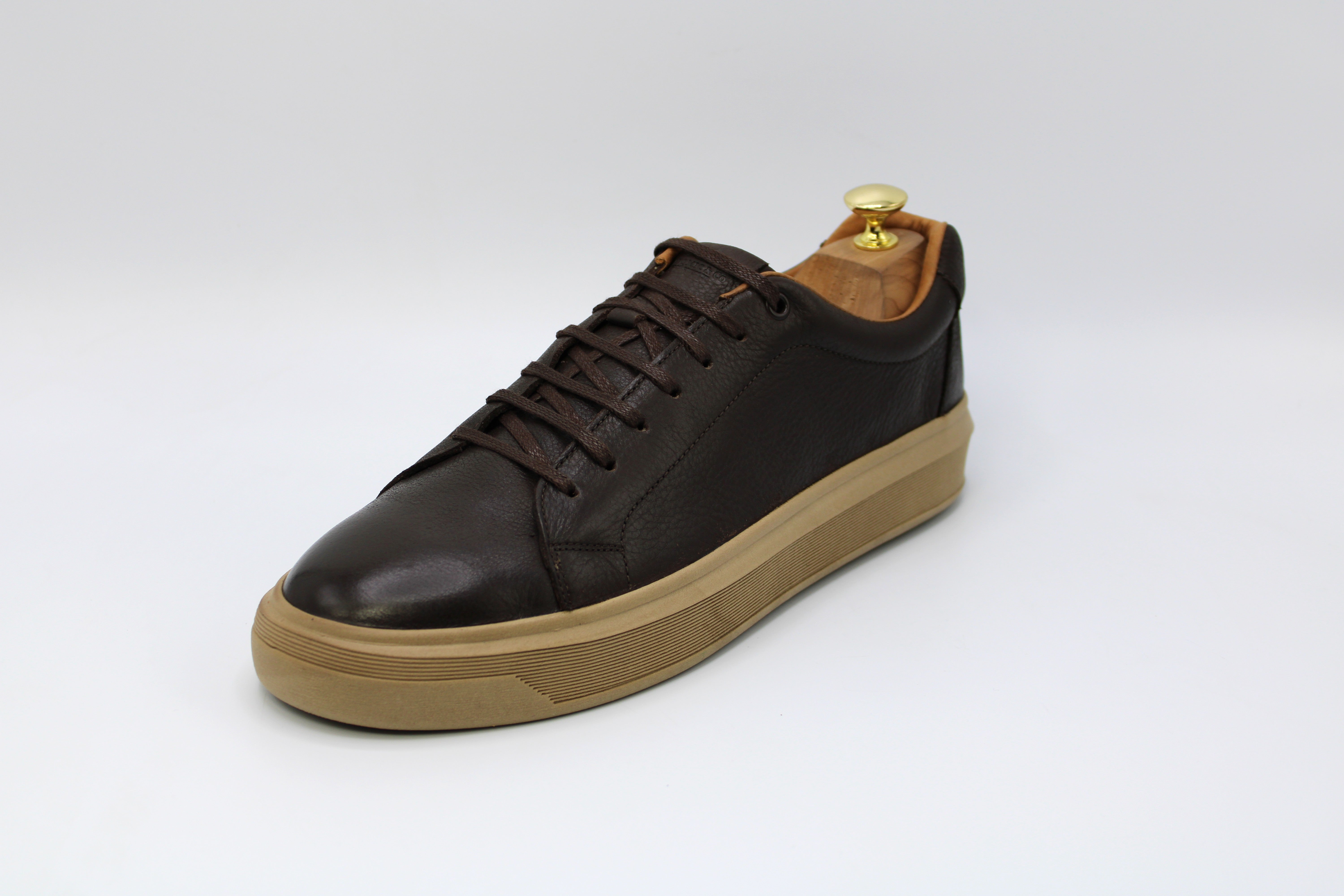 Anatomic Madeiro Brown