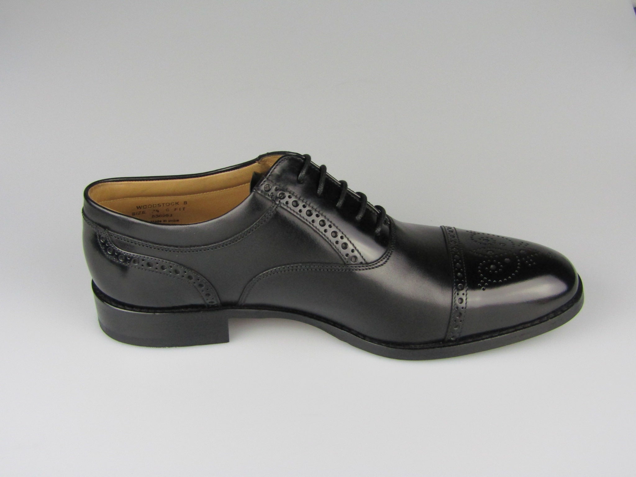 Loake Woodstock Black Size 7.5
